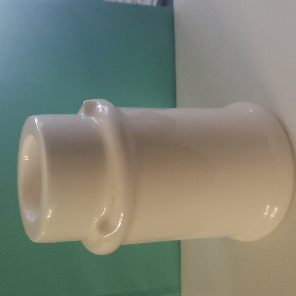 Colonial candle holder
